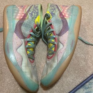 Zoom KD 12 “Peach Jam”. Size 12